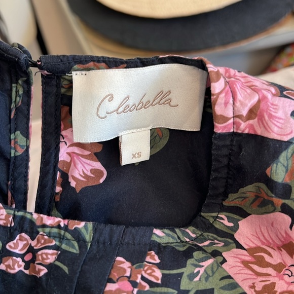 New Cleobella top - Picture 3 of 3